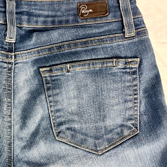 Paige Peg Skinny Jeans Size 26 Raw Hem Frayed Stretch Denim Medium Wash - Picture 2 of 8